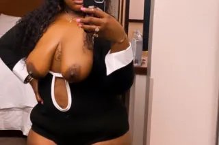 𝟐 𝐆𝐈𝐑𝐋 𝐚𝐯𝐚𝐢𝐥𝐚𝐛𝐥𝐞 📍𝑻𝒉𝒆 𝑭𝒂𝒏𝒕𝒂𝒔𝒚 ... - Image 3