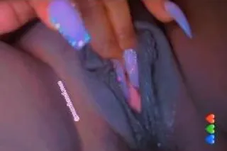 Wet 💦Gripping Creamy Pussy Cha... - Image 1