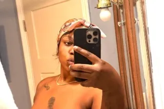 Sexy latina - 23 - Image 4