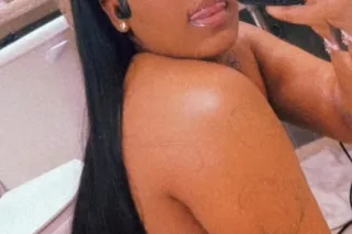 Bombshell 🌟🌟🌟🌟🌟 - 26 - Image 2